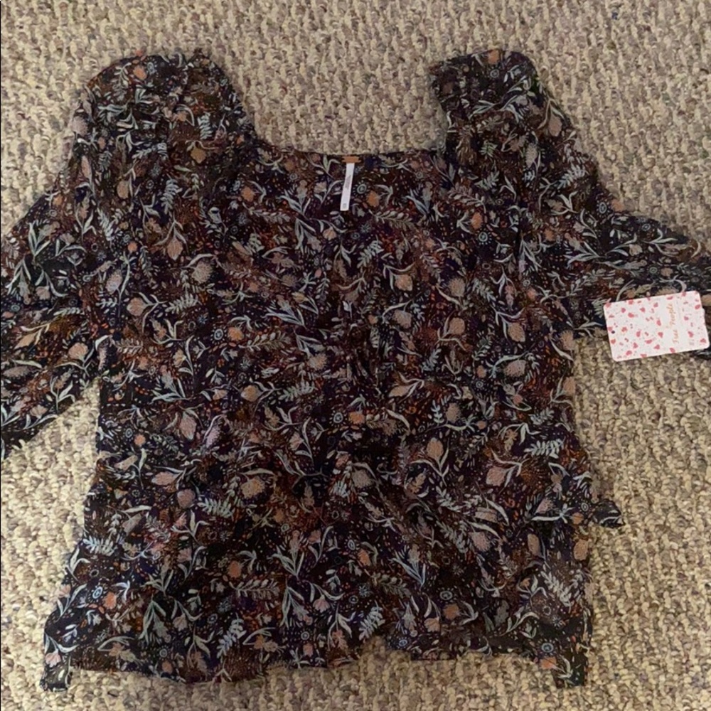 Free people flowy top